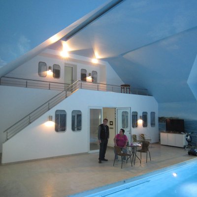 Schwimmbadinnendämmung Leer